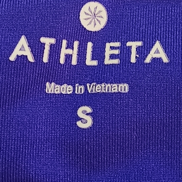 Athleta Yoga Pants with Mesh Inserts Size Small - Picture 3 of 4